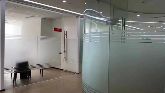 Permanente Removível Auto-aderente Adesivo de janela congelada Adesivo 280g Peso para decoração de escritório