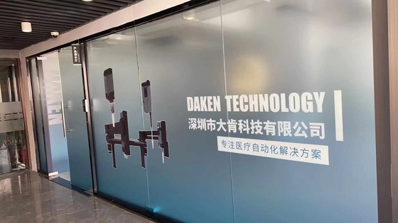 Adesivo de janela para superfícies lisas e planas