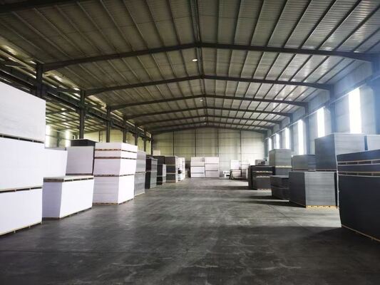 High Density 4''X8'' White PVC Celuka Boards PVC Plastic Foam Board for Furniture and Cabinet